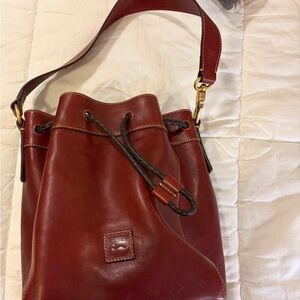 Dooney & Bourke Red Shoulder Bag